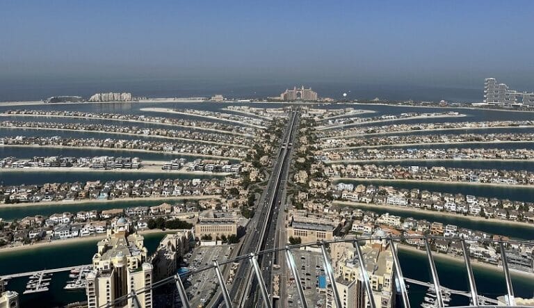 زيادة متواصلة في اسعار الفلل والمنازل بدبي