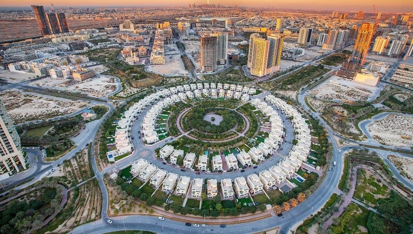 تضم قرية جميرا الدائرية "جي في سي" شققاً للبيع باسعار مناسبة بمساحات كبيرة
