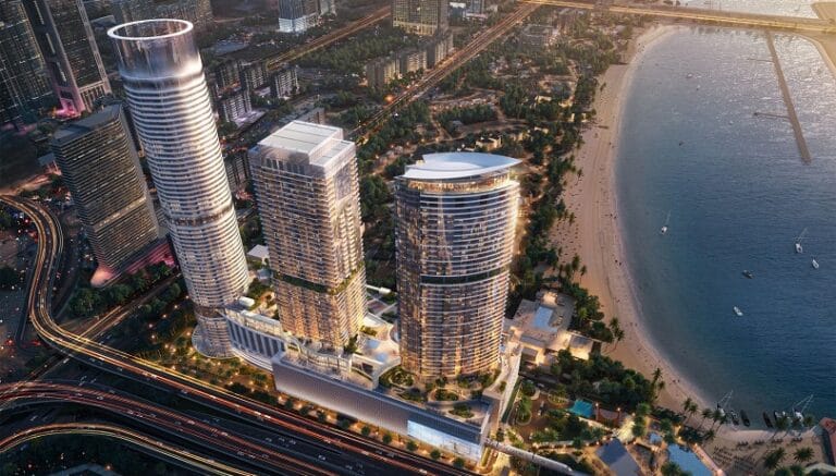 يتكون مشروع بالم بيتش تاورز في نخلة جميرا من  3 أبراج تضم 1000 وحدة سكنية