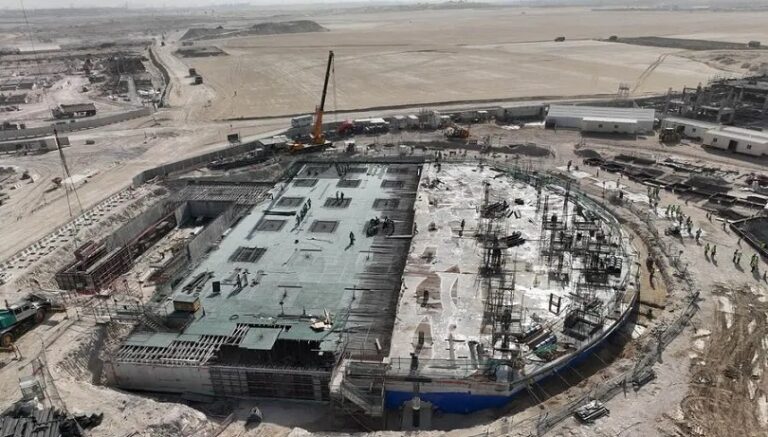 سيضم مشروع داماك لاجونز السكني في دبي عند اكتماله  أكثر من 8