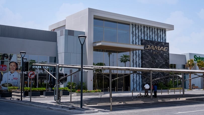 داماك مول في مجمع داماك هيلز السكني بدبي