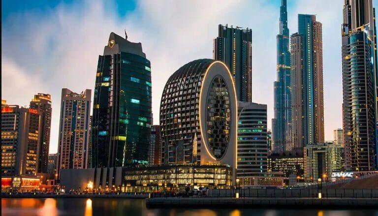 منطقة الخليج التجاري تتصدر مبيعات المكاتب في دبي