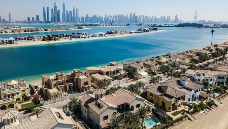 بروبرتي فايندر : ارتفاع الإقبال على شراء فلل في دبي خلال شهر سبتمبر 2023 مقارنة بنفس الفترة من 2022