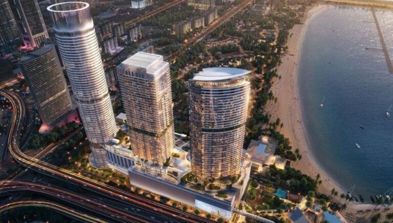 ابراج بالم بيتش تورز في منطقة نخلة جميرا بدبي