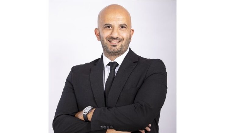 محمد نبيل رئيس قسم المشاريع وخدمات التطوير لمنطقة الشرق الأوسط وشمال إفريقيا لشركة نايت فرانك