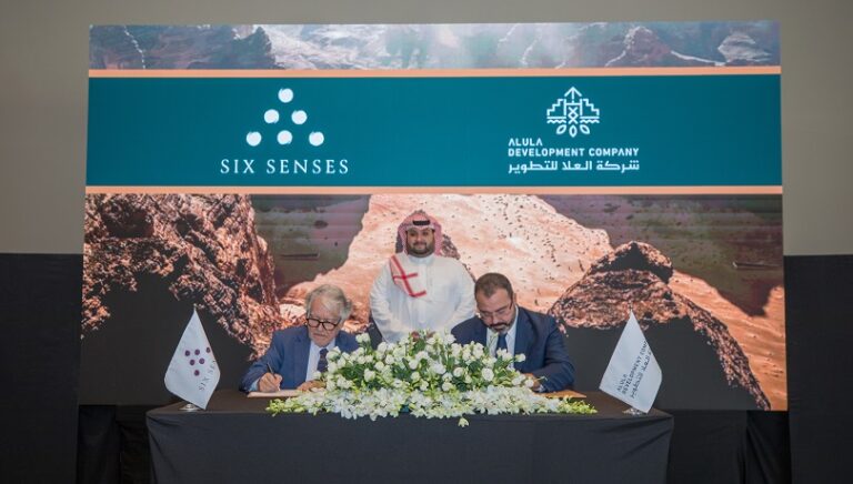 خلال توقع الاتفاقية بين مجموعة سيكسنسز مع شركة العلا للتطوير