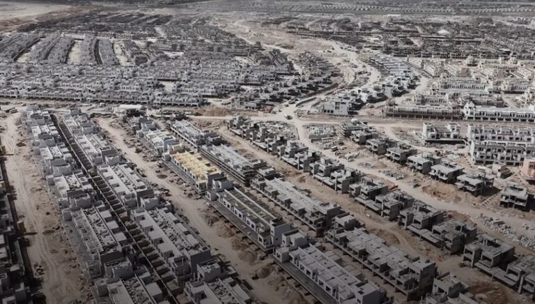 العمليات الانشائية في مشروع داماك لاجونز