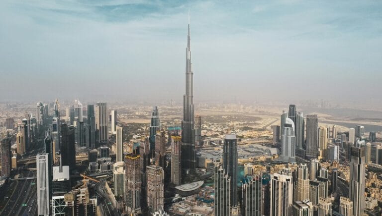 سجلت سوق عقارات دبي 13414 صفقة بيع خلال شهر نوفمبر 2024