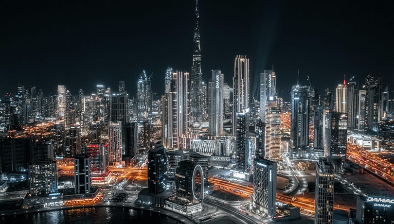 يشهد سوق عقارات دبي أداءً قياسياً