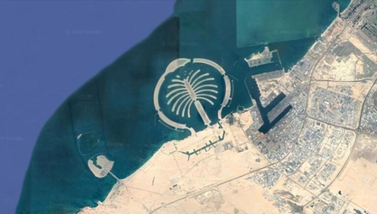جزيرة نخلة جبل علي في دبي