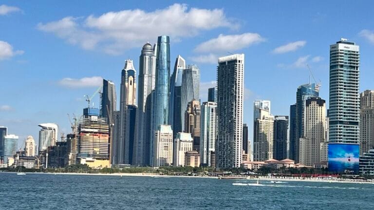 مبيعات العقارات في دبي تضاعفت نحو 5 مرات منذ 2021 حتى 2025