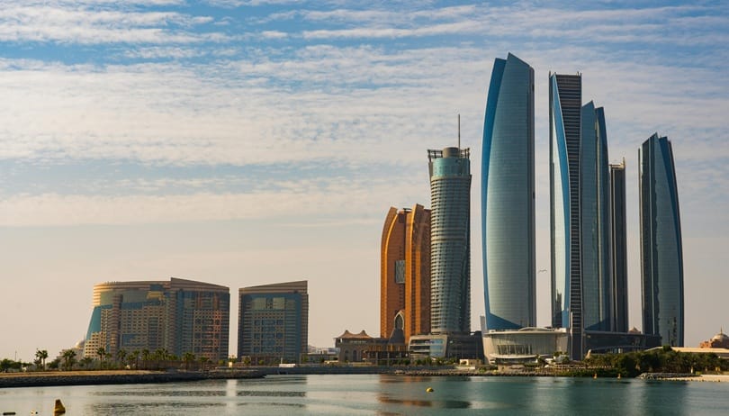 9.62 مليار دولار مبيعات  الشقق في أبوظبي خلال 2025