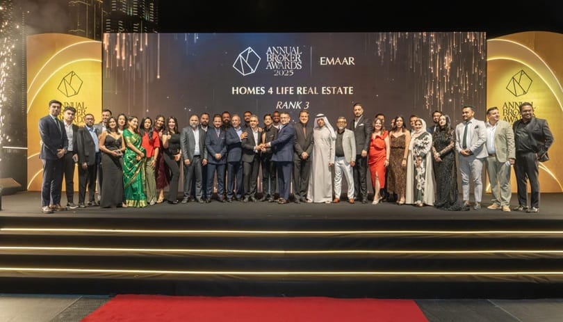 خلال فوز  شركة هومز 4 لايف للعقارات بالمركز الثالث في حفل جوائز إعمار للوسطاء العقاريين لعام 2025
