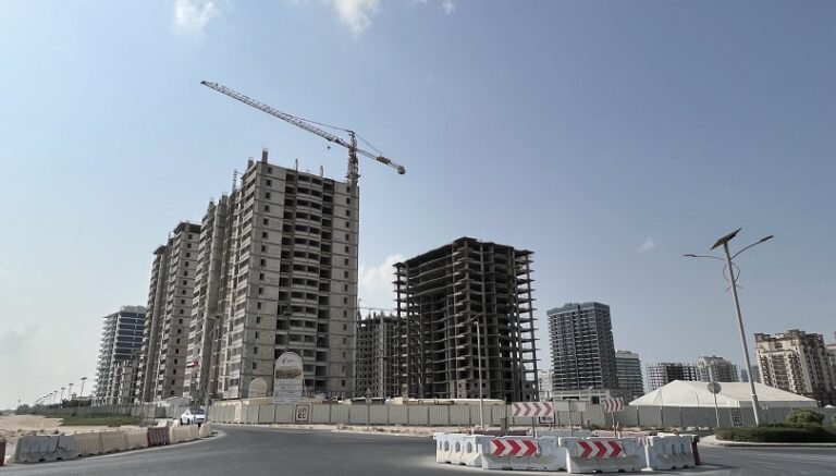 تشهد المشاريع العقارية تحت الانشاء اقبالاً متزايداً
