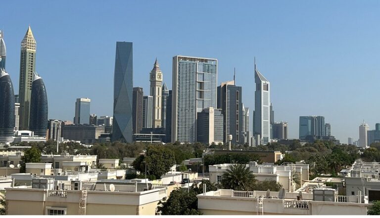سوق عقارات دبي تواصل تحقيق نمو في المبيعات