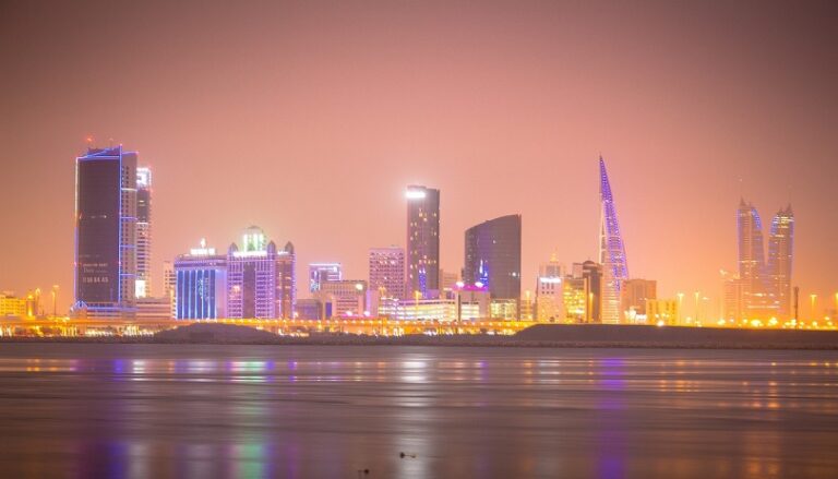 القطاع العقاري في البحرين يواصل الزخم لكن بوتيرة أبطأ