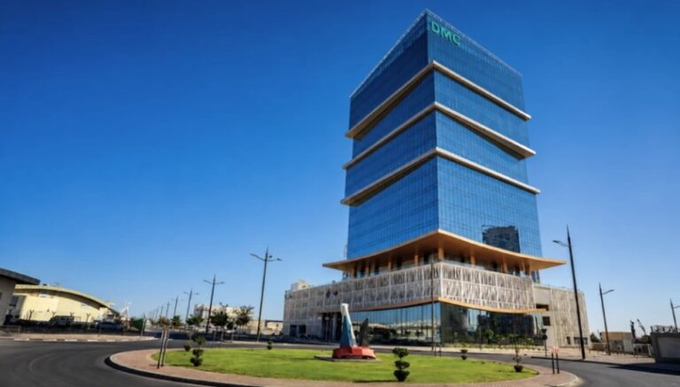 برج مركز الأعمال الملاحية 2 في مدينة دبي الملاحية
