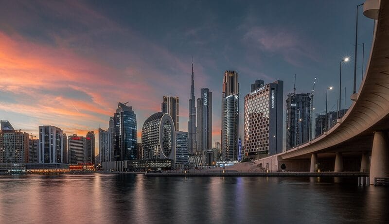 استحوذت منطقة الخليج التجاري على الحصة الأكبر من مبيعات المكاتب على الخريطة في دبي خلال النصف الأول من 2026