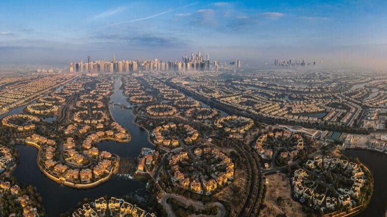 شركات التطوير العقاري في دبي سلّمت 24.8 ألف وحدة سكنية في النصف الأول 2026