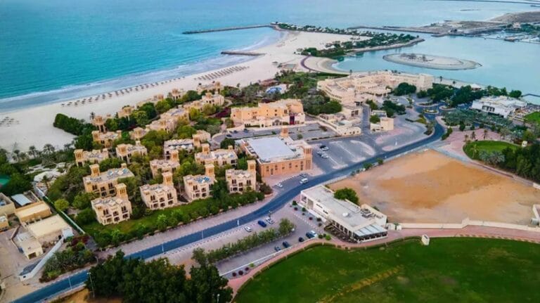 أسعار شقق رأس الخيمة ترتفع 18% والفلل 7.3% بالنصف الأول 2026