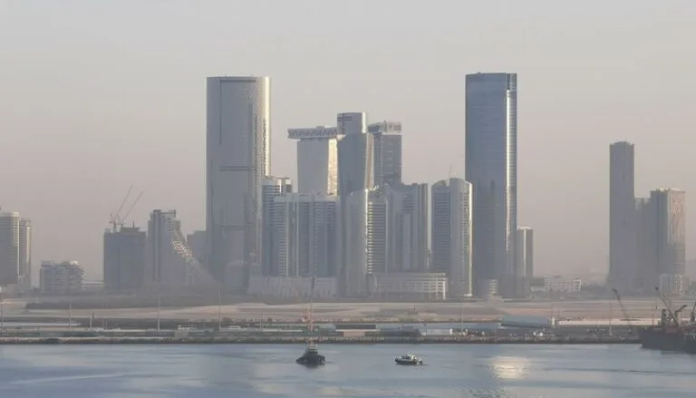 مبيعات العقارات السكنية في أبوظبي ترتفع 32% بالربع الثالث 2026 مبيعات العقارات السكنية في أبوظبي ترتفع 32% بالربع الثالث 2026