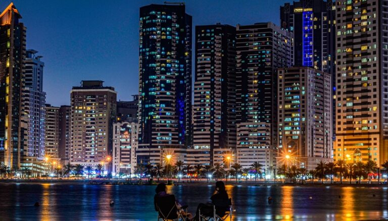 إيجارات الشارقة تسجل زيادات تصل إلى 30% للفلل و 12% للشقق منذ بداية 2026